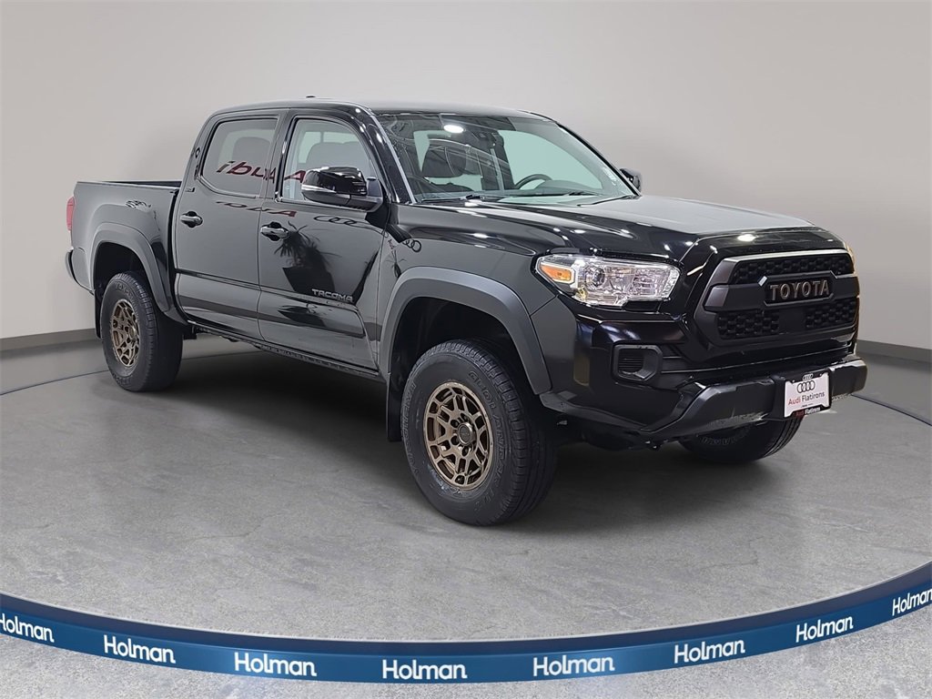 Used 2023 Toyota Tacoma 4x4 Double Cab image 4