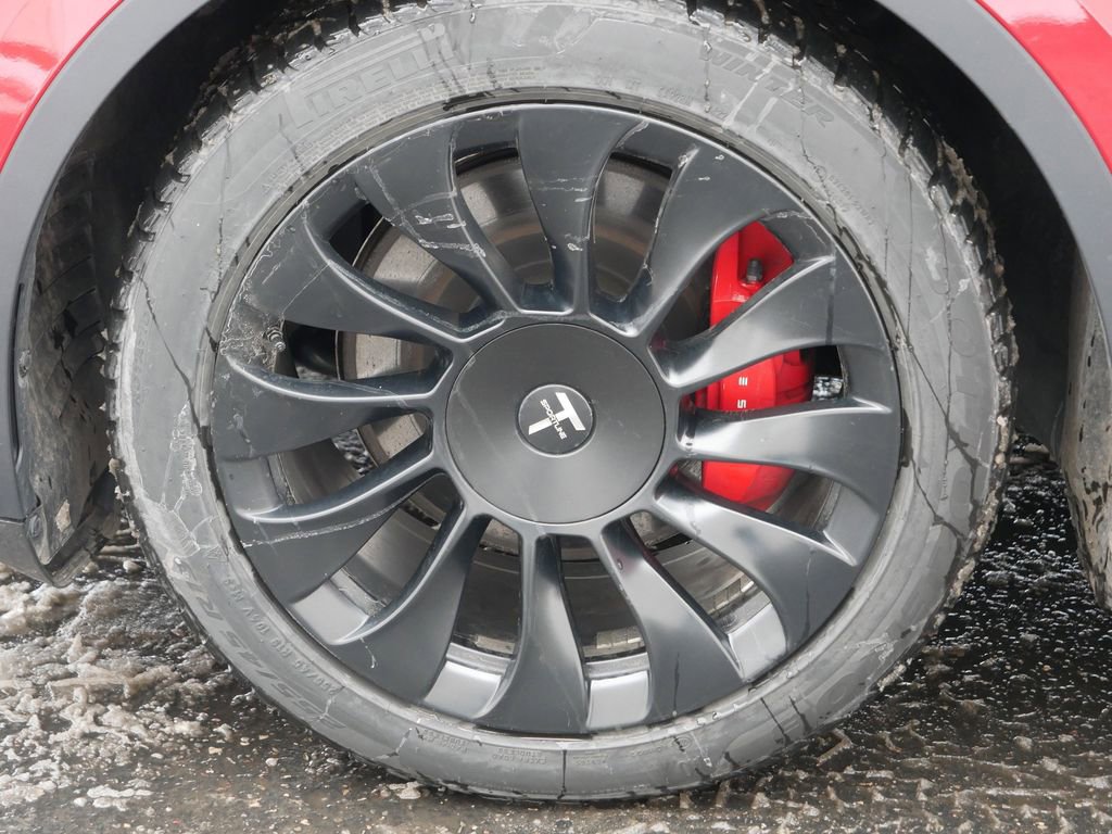 Used 2020 Tesla Model Y Long Range image 12