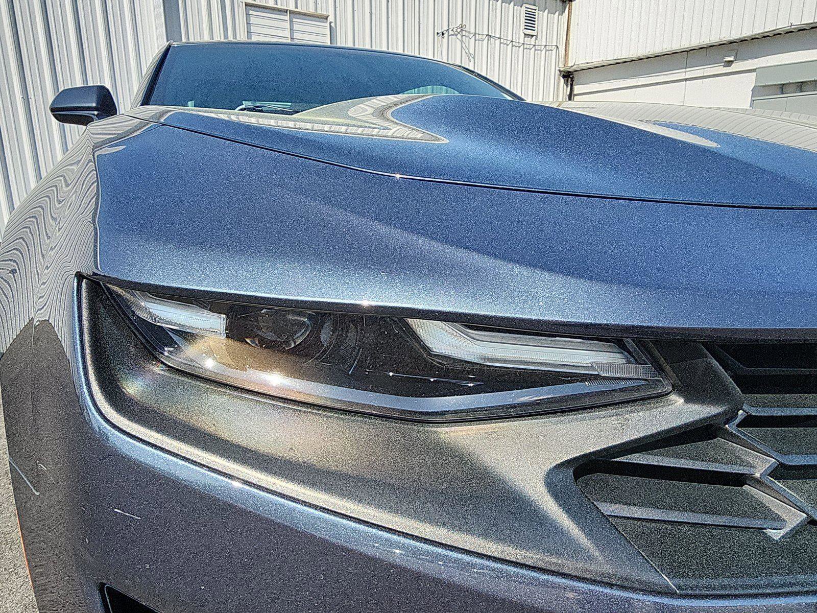 Used 2019 Chevrolet Camaro LT w/ Technology Package image 12