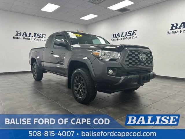 Used 2021 Toyota Tacoma SR5 w/ Blackout Package (TMS)