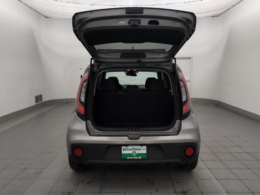 Used 2017 Kia Soul FWD image 29