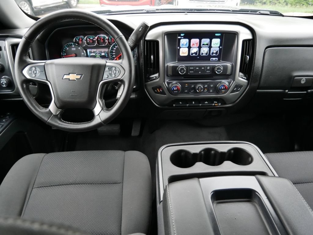 Used 2018 Chevrolet Silverado 1500 LT w/ All Star Edition AWD/4WD image 19
