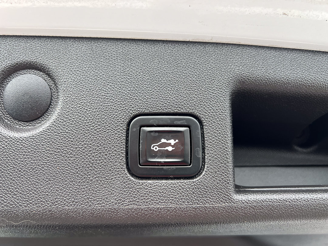 Used 2021 Chevrolet Equinox LT AWD/4WD image 8