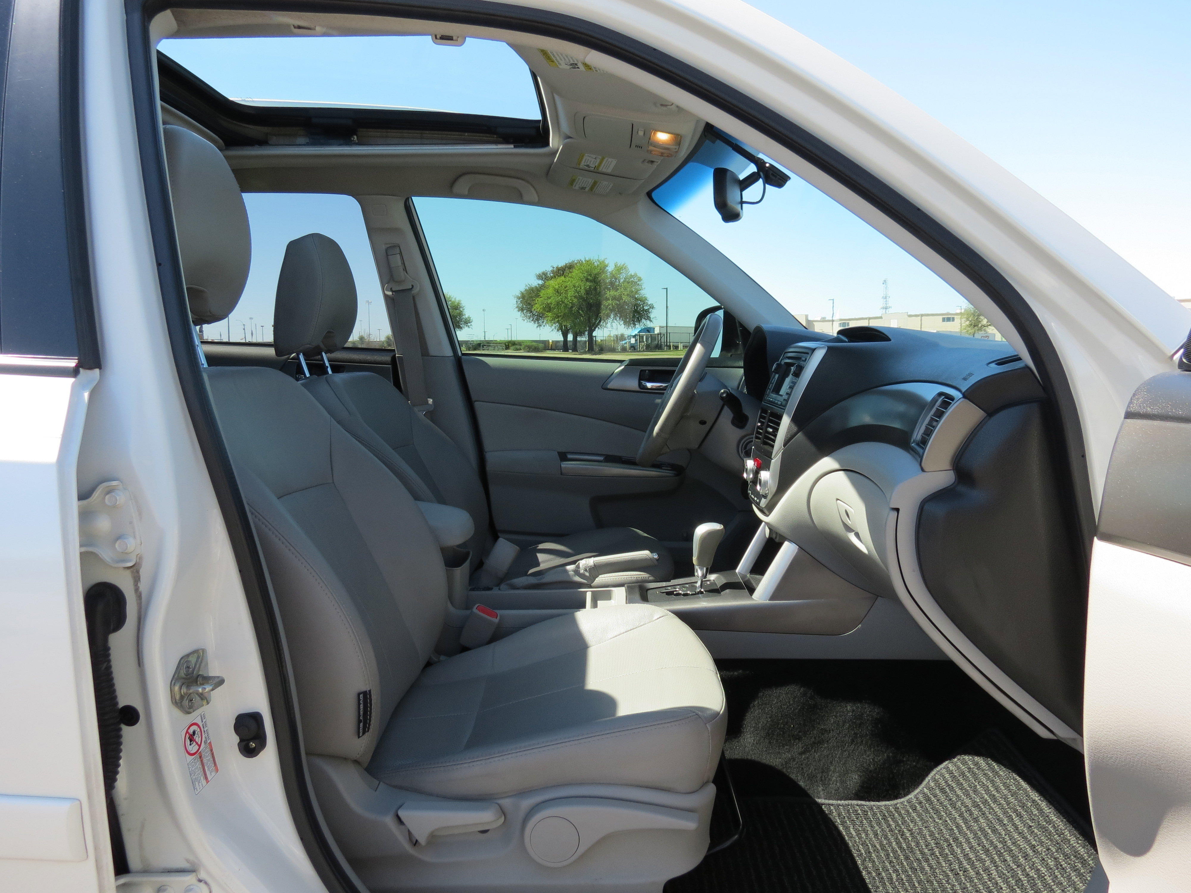 Used 2013 Subaru Forester 2.5X Touring AWD/4WD image 36