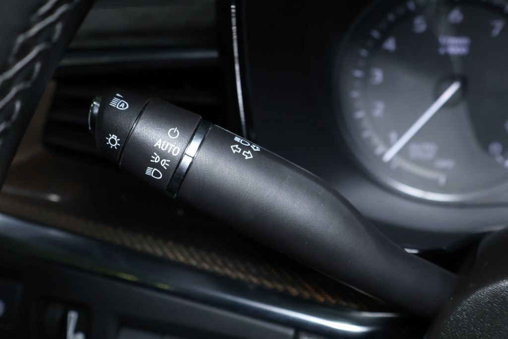 Used 2020 Cadillac XT5 Sportv w/ Platinum Package image 26