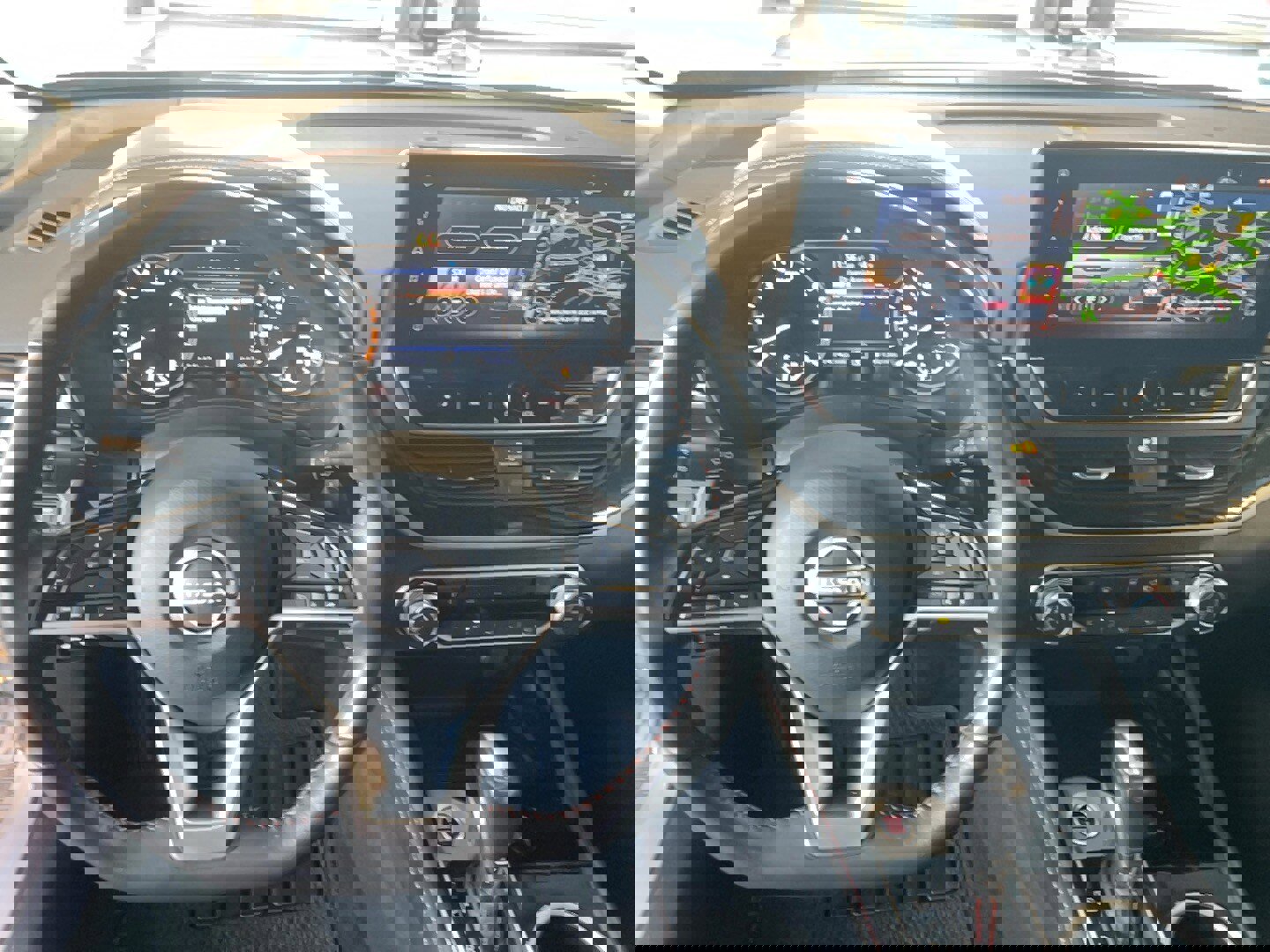 Used 2024 Nissan Altima 2.5 SR w/ SR Premium Package image 18