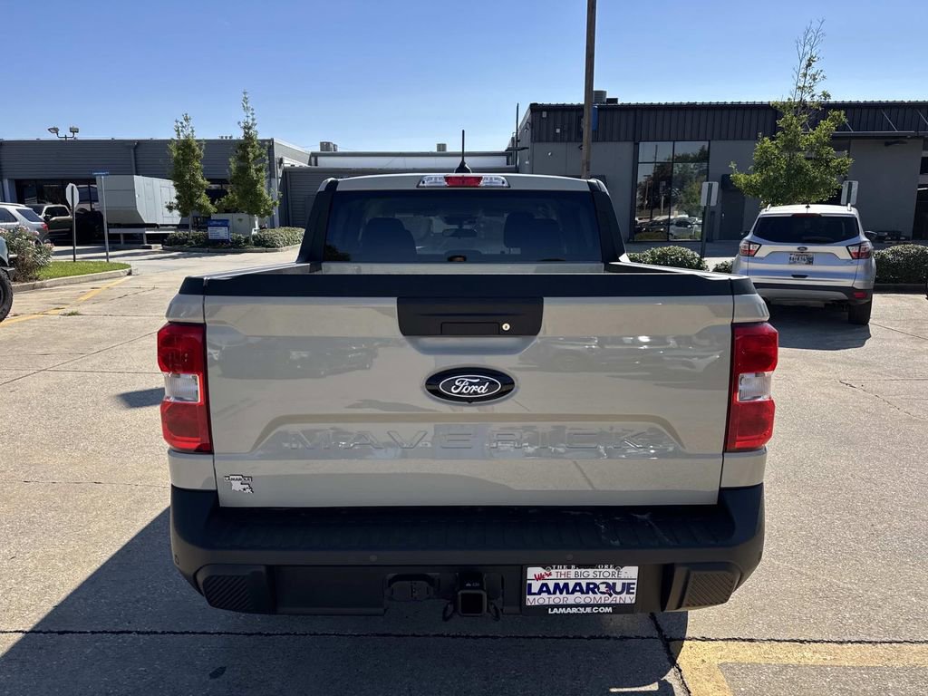 New 2025 Ford Maverick XLT w/ XLT Luxury Package image 4