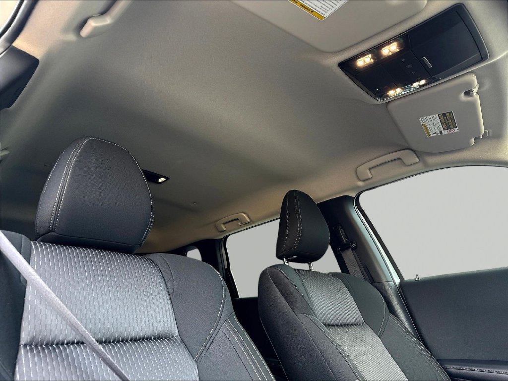 Used 2025 Mitsubishi Outlander ES AWD/4WD image 30