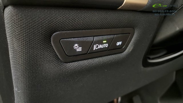 Used 2024 BMW iX xDrive50 w/ Premium Package AWD/4WD image 56
