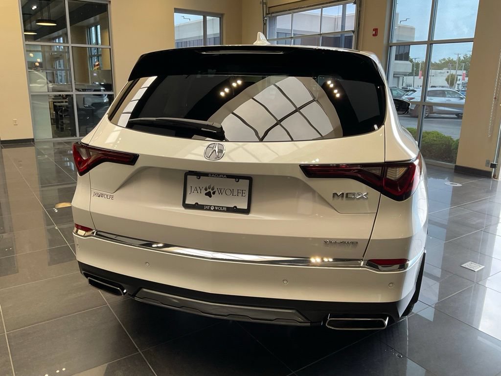 Certified 2026 Acura MDX w/ Technology Package AWD/4WD image 6