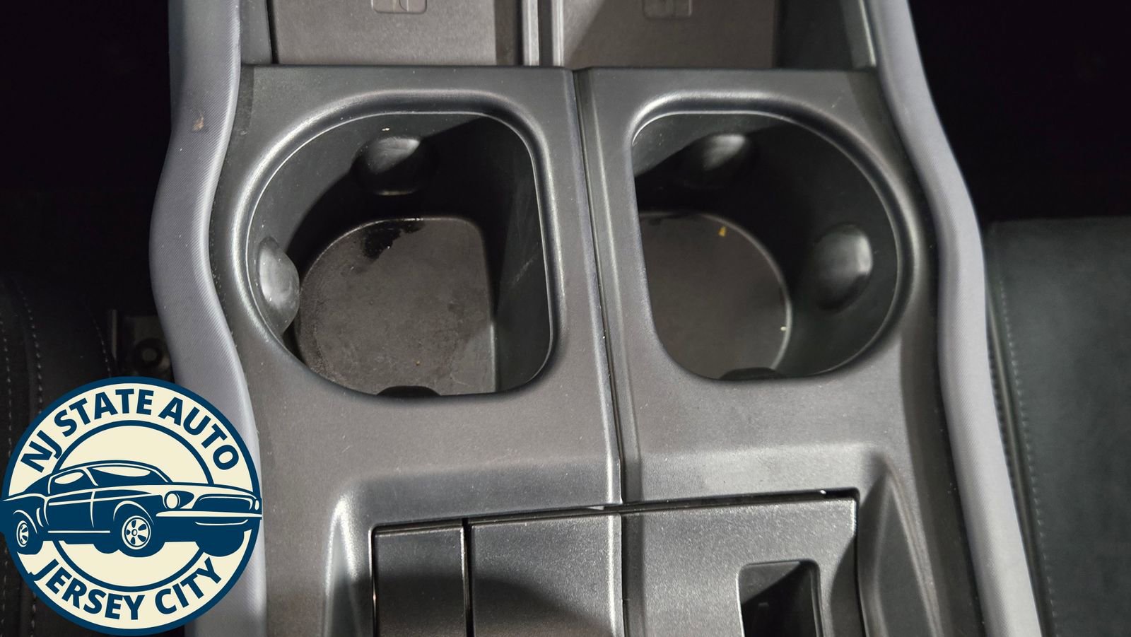 Used 2023 Fisker Ocean One image 19