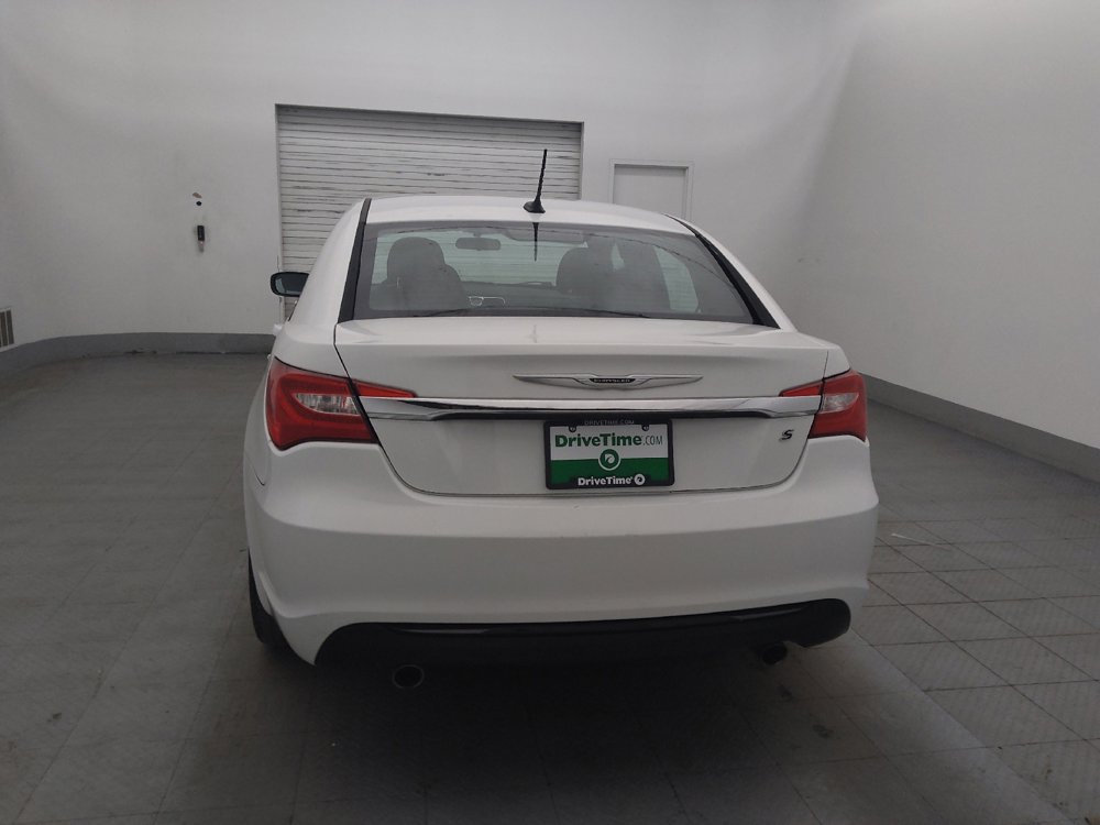 Used 2014 Chrysler 200 Touring w/ 200 S Group FWD image 6