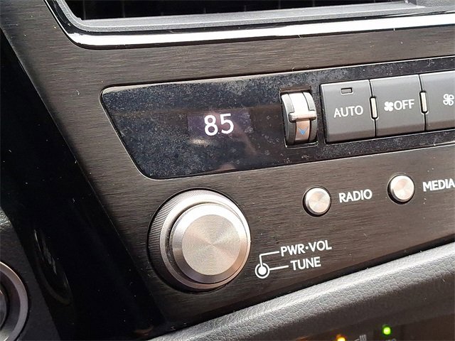 Used 2023 Lexus ES 350 350 w/ Premium Package image 21