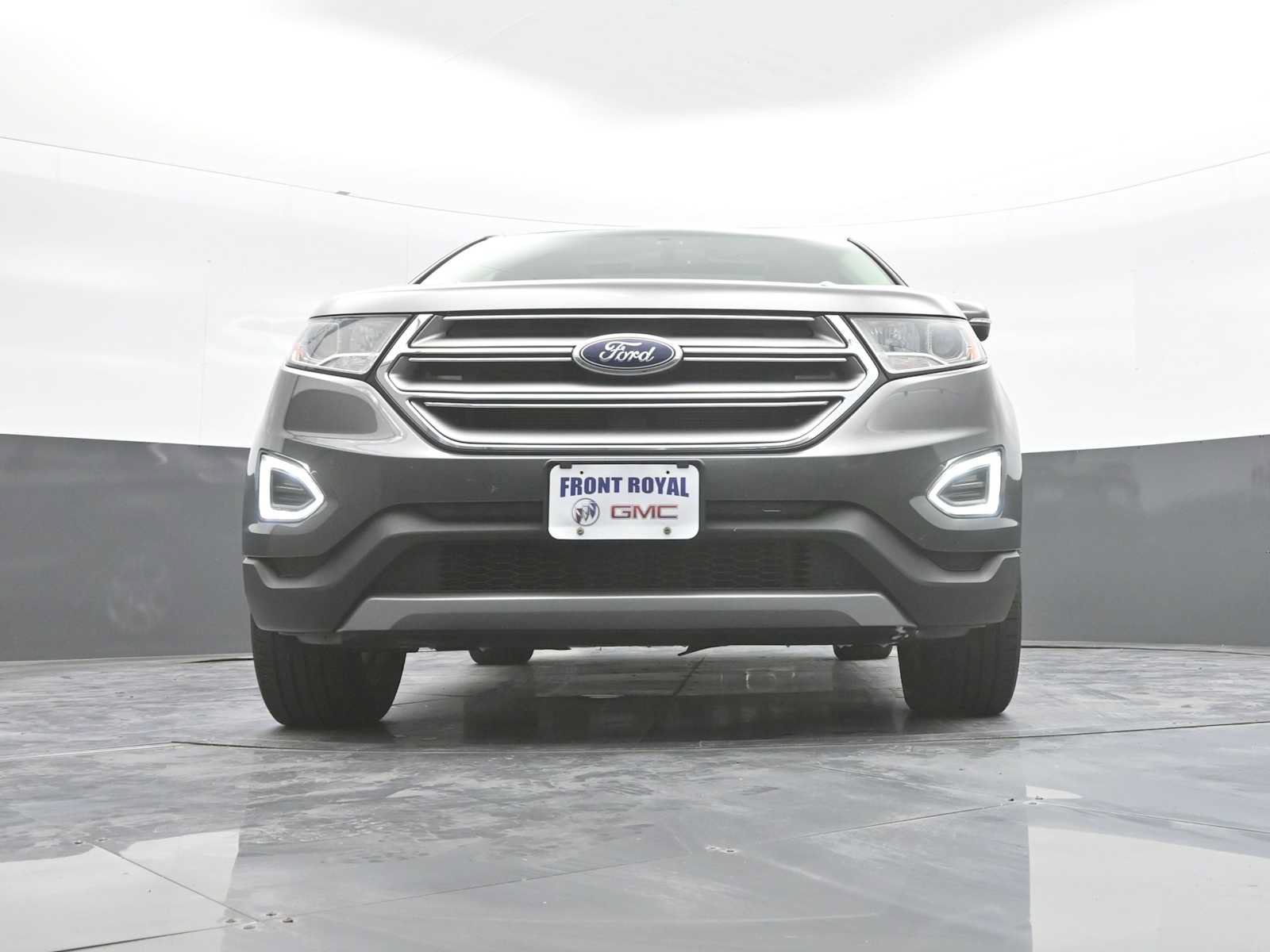 Used 2018 Ford Edge Titanium w/ Equipment Group 301A AWD/4WD image 43