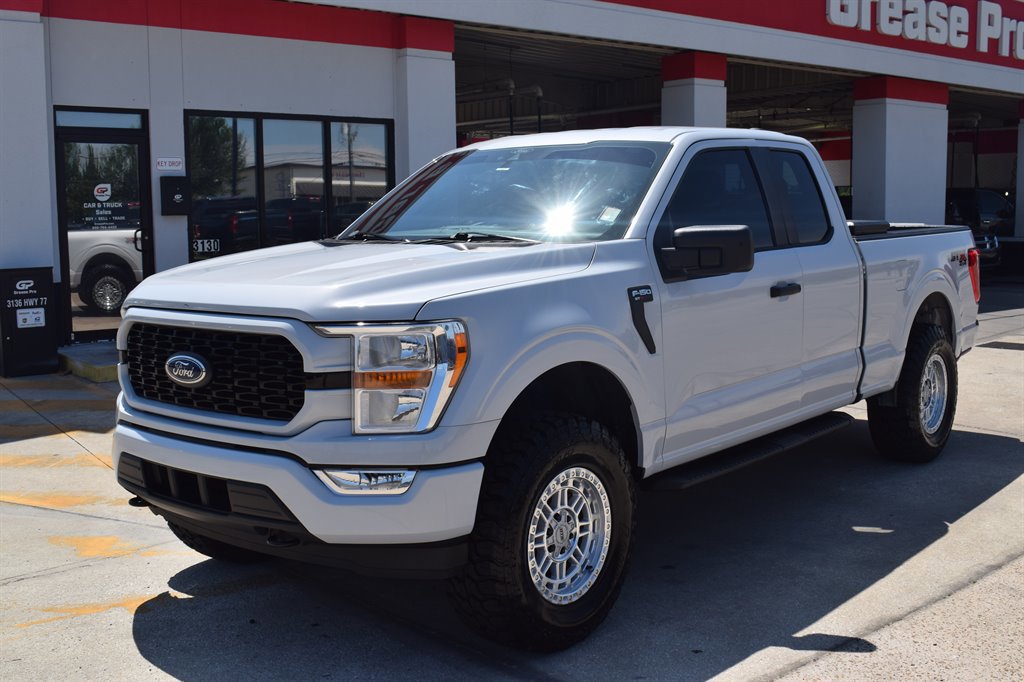 Used 2021 Ford F150 XL w/ Equipment Group 101A High image 1