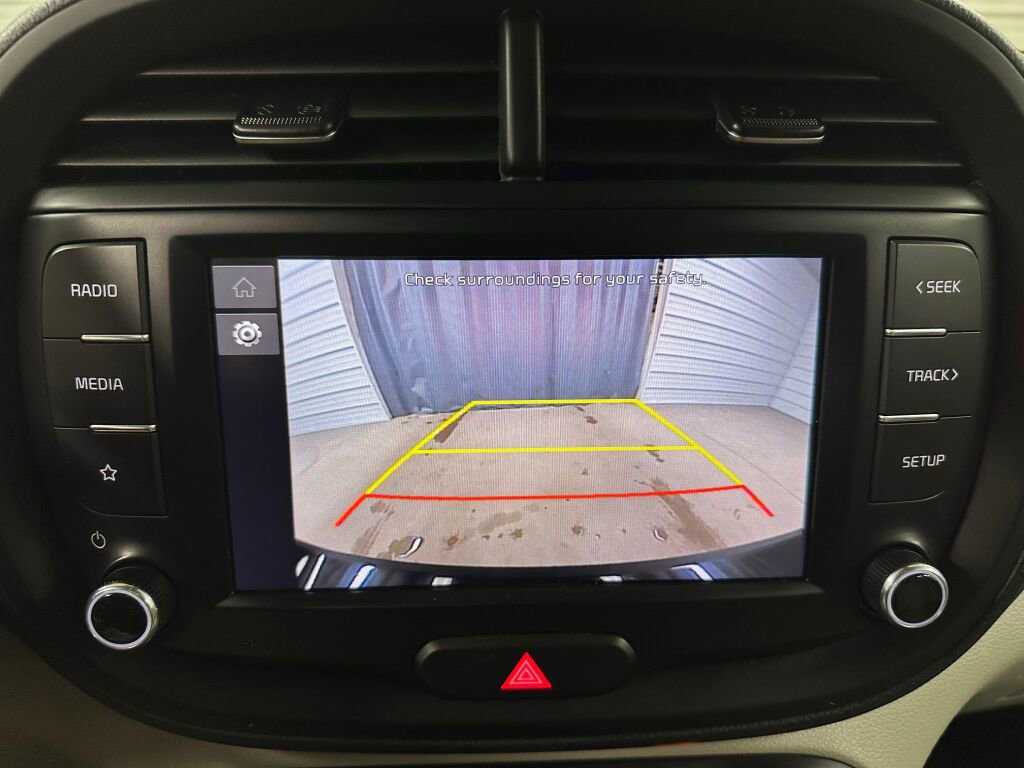 Used 2023 Kia Soul LX image 14