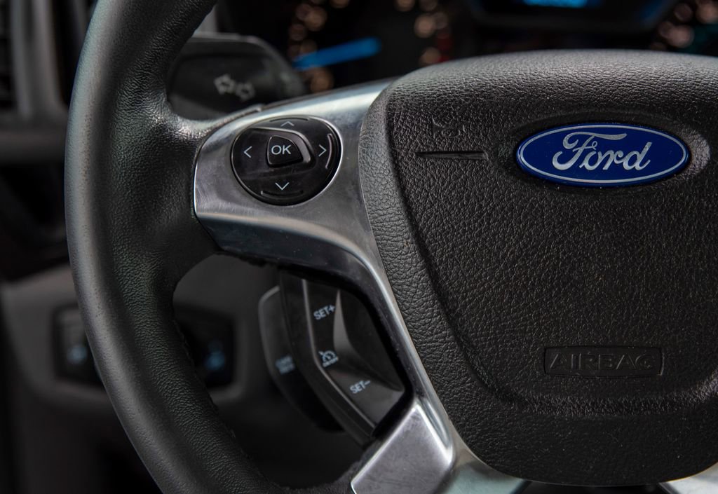 Used 2016 Ford Transit Connect XL image 21