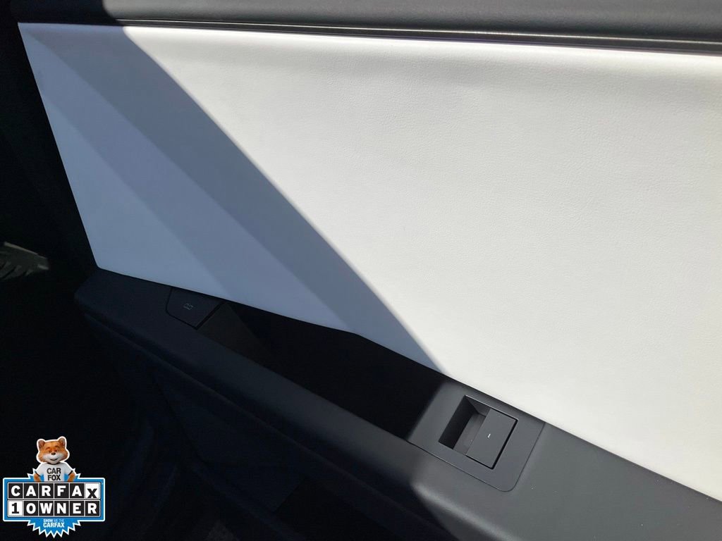 Used 2024 Tesla Cybertruck Cyberbeast image 61