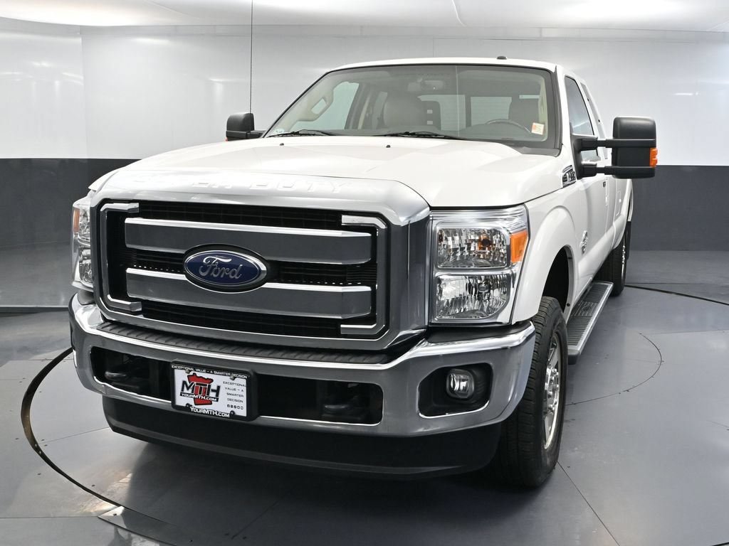 Used 2015 Ford F350 Lariat w/ Camper Package AWD/4WD image 9