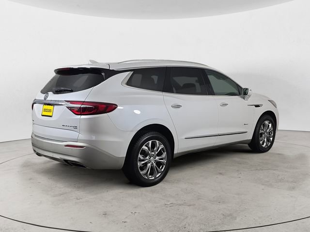 Used 2018 Buick Enclave Avenir w/ Avenir Technology Package AWD/4WD image 5