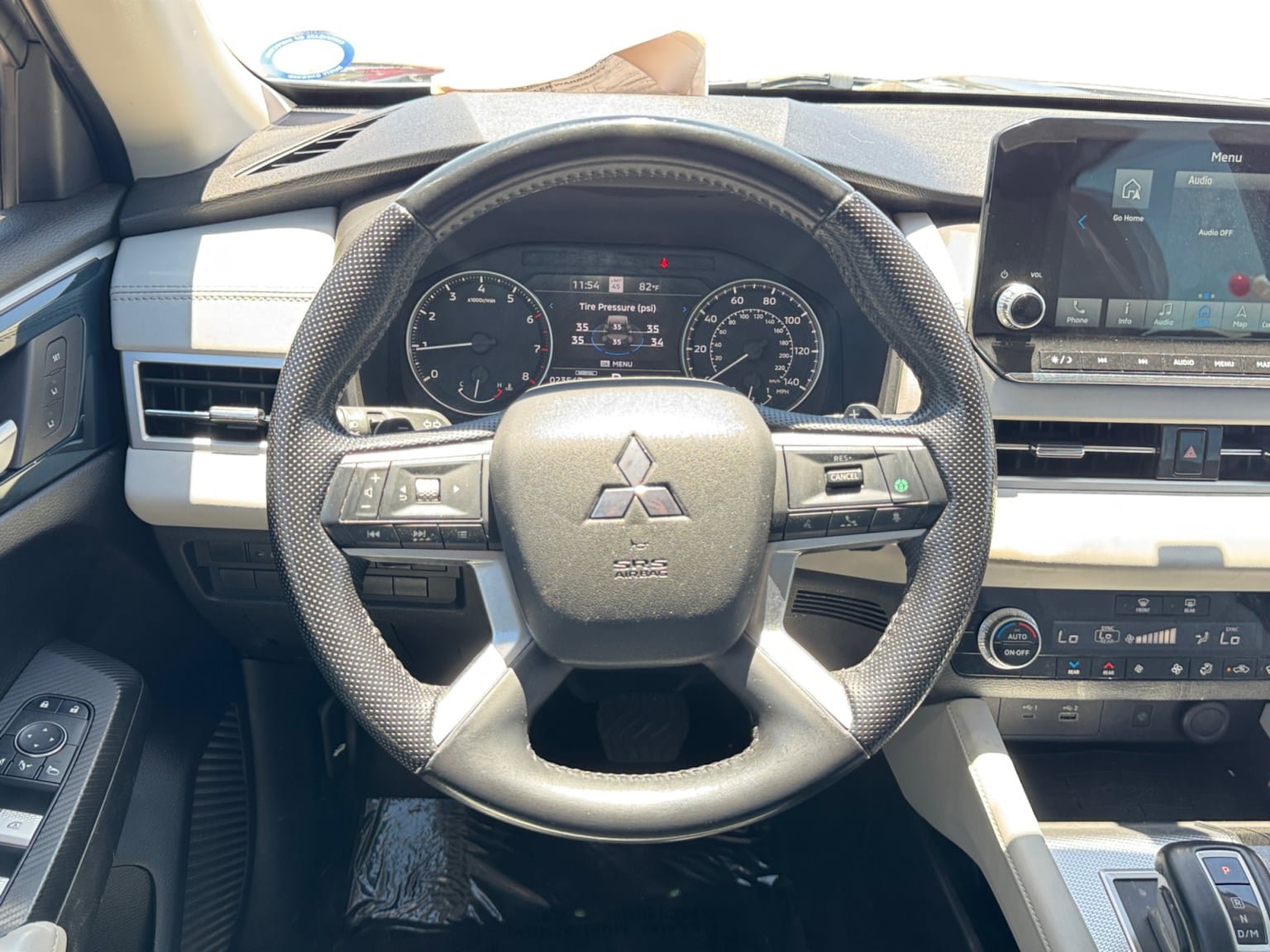 Used 2022 Mitsubishi Outlander SEL AWD/4WD image 13