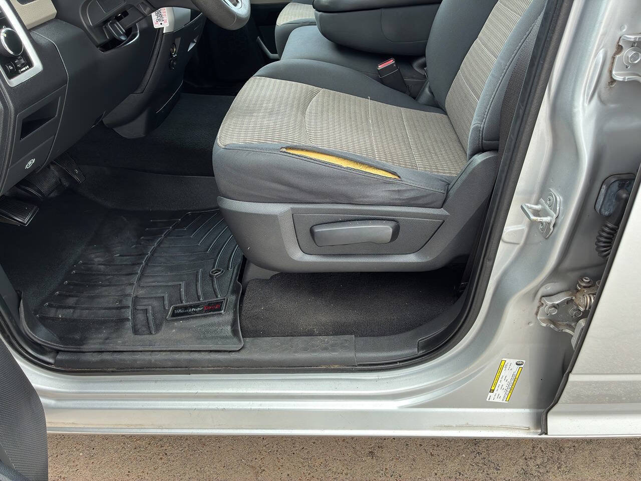 Used 2012 RAM 1500 Classic SLT RWD image 13