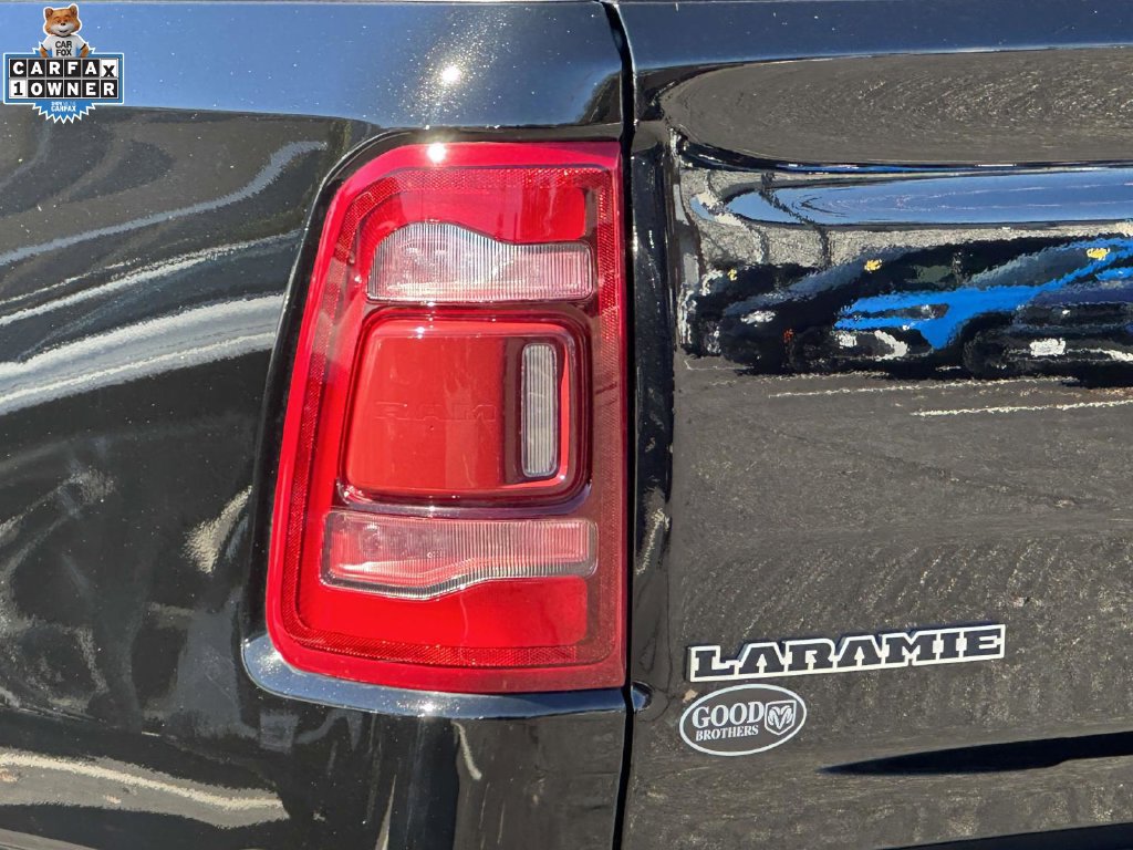Used 2024 RAM 1500 Laramie AWD/4WD image 9