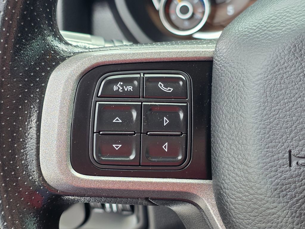 Used 2020 RAM 3500 Tradesman w/ Chrome Appearance Group AWD/4WD image 19