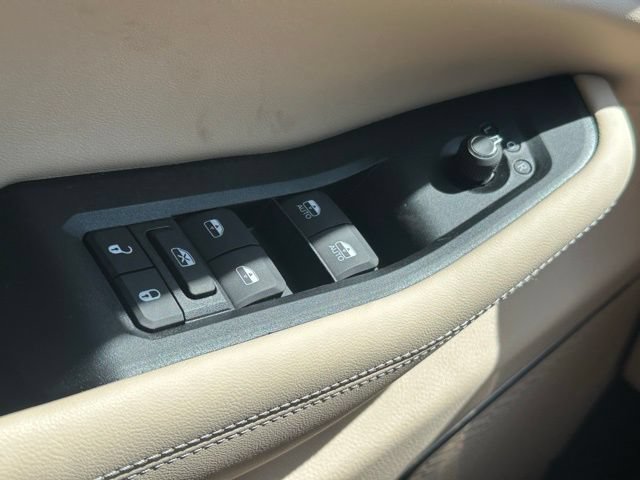 New 2026 Jeep Grand Cherokee L Limited AWD/4WD image 16
