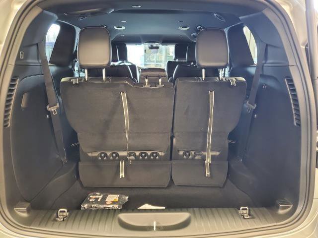 Used 2026 Chrysler Voyager LX image 23