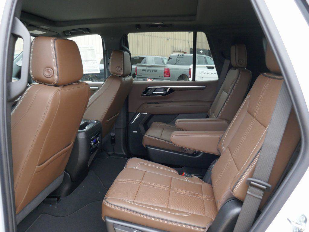 New 2026 Chevrolet Tahoe High Country image 11