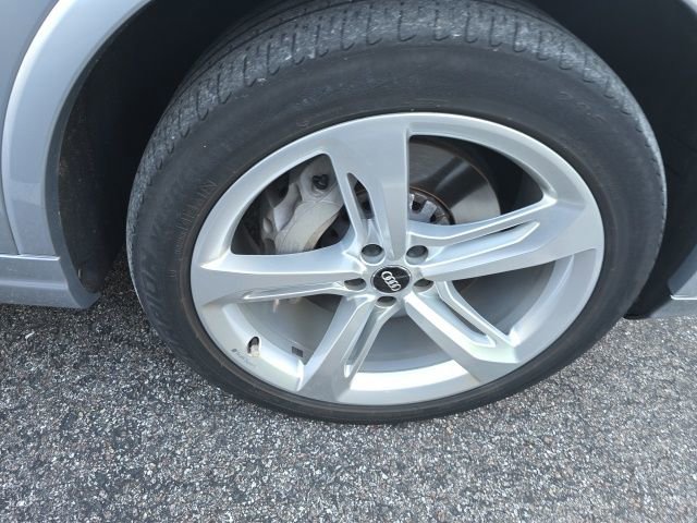 Used 2019 Audi Q7 3.0T Prestige w/ Prestige Package image 8