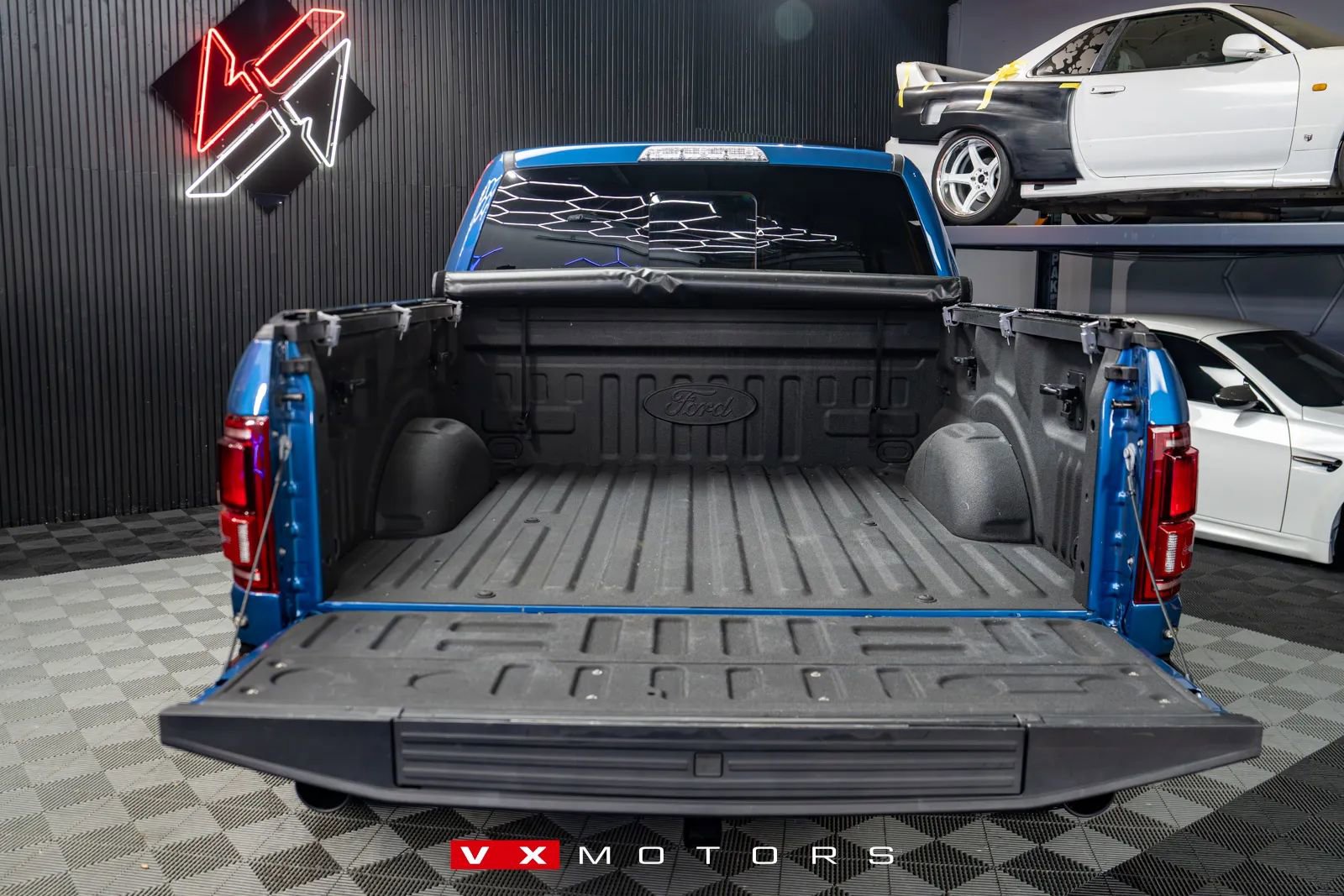 Used 2019 Ford F150 Raptor w/ Equipment Group 802A Luxury image 19