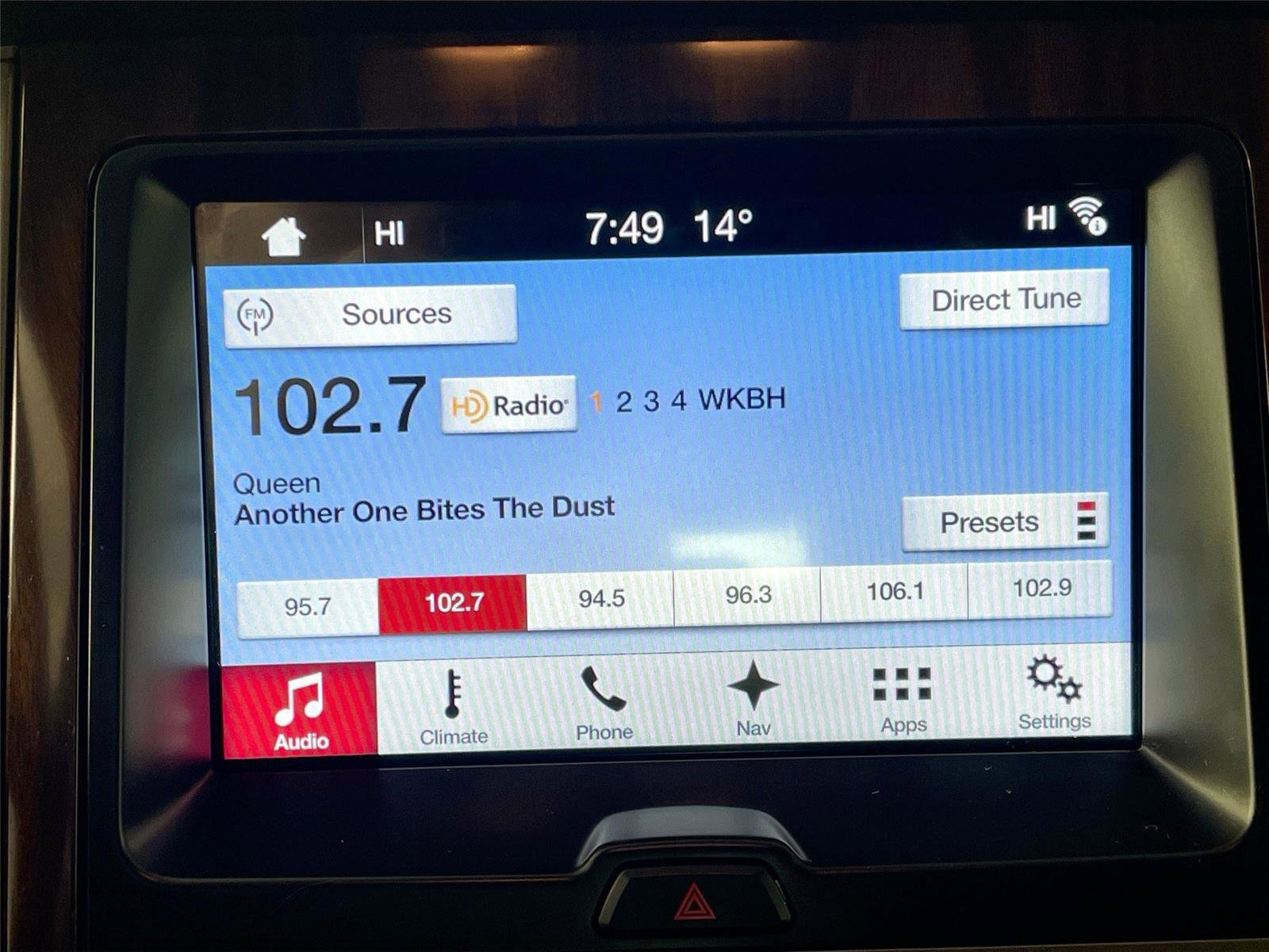 Used 2017 Ford Expedition Max Platinum image 7