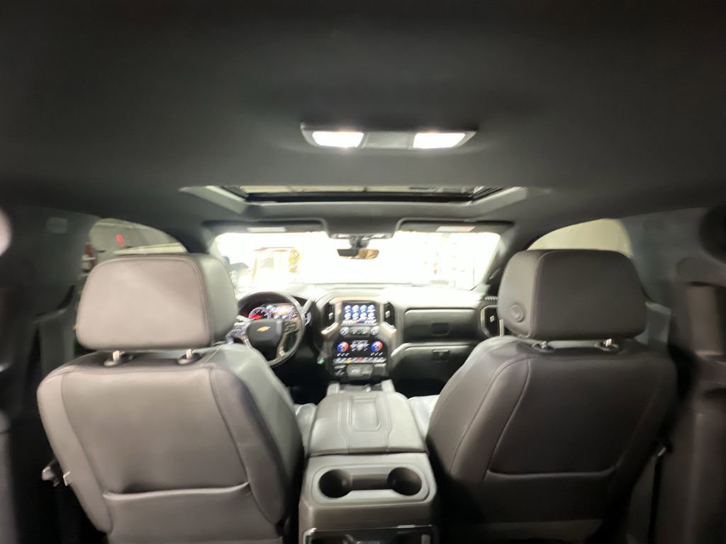 Certified 2022 Chevrolet Silverado 3500 High Country w/ Z71 Off-Road Package image 21