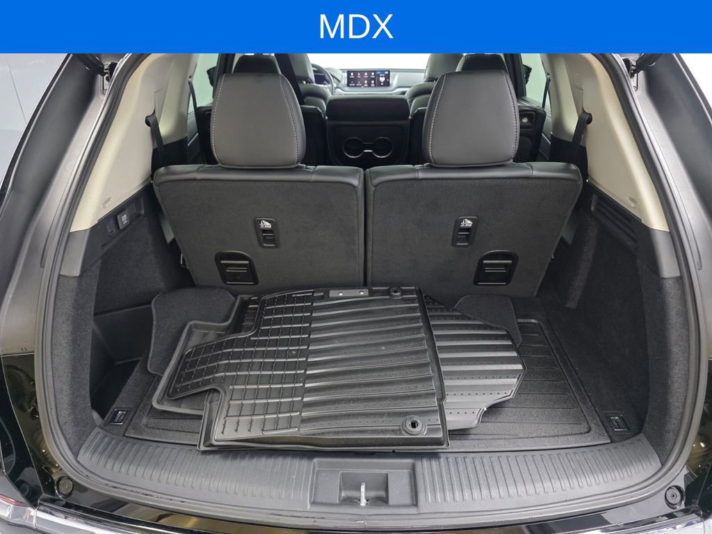 Used 2024 Acura MDX SH-AWD w/ Technology Package image 17