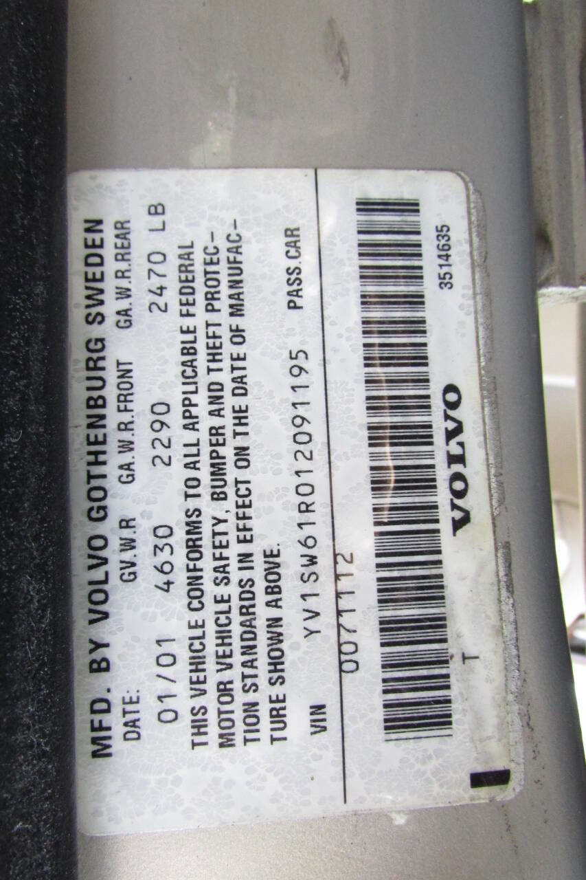 Used 2001 Volvo V70 image 37