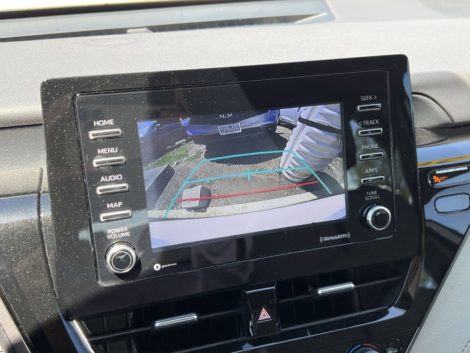 Used 2023 Toyota Camry SE FWD image 16