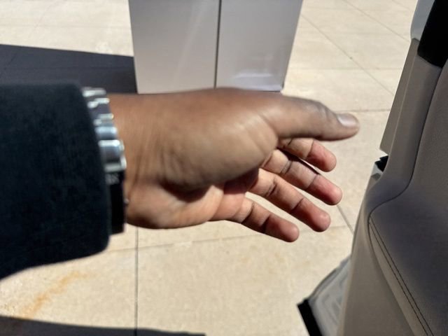 Used 2021 Mercedes-Benz GLB 250 4MATIC image 26