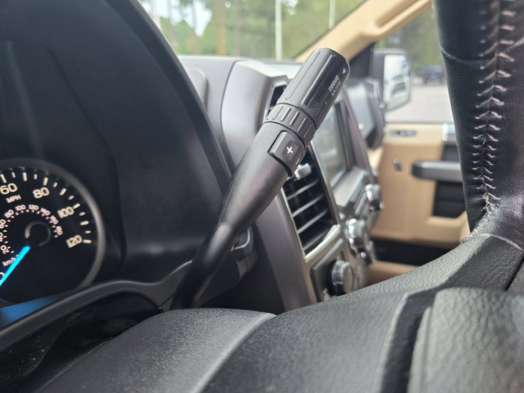 Used 2018 Ford F150 XLT w/ Equipment Group 302A Luxury AWD/4WD image 24