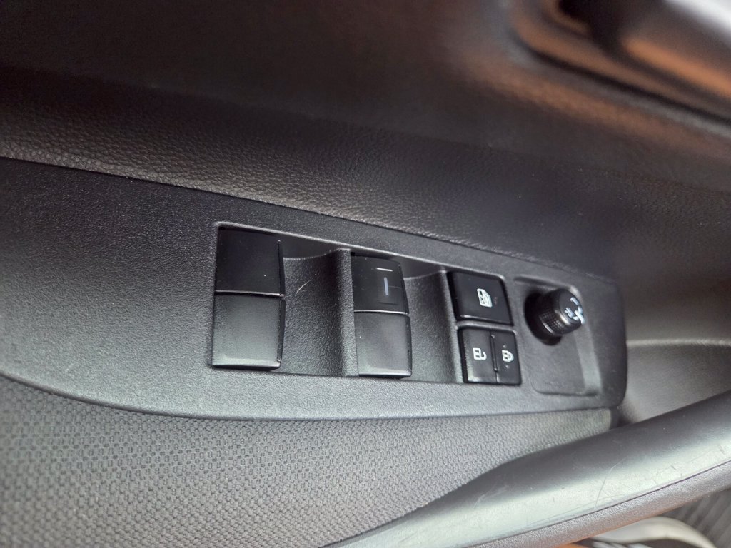 Used 2025 Toyota Corolla LE FWD image 19