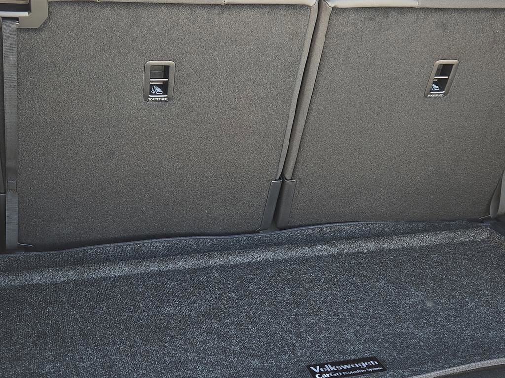 New 2026 Volkswagen Atlas SE image 10