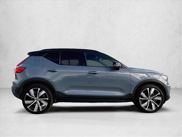 Used 2021 Volvo XC40 P8 Recharge w/ Protection Package Premier AWD/4WD image 5