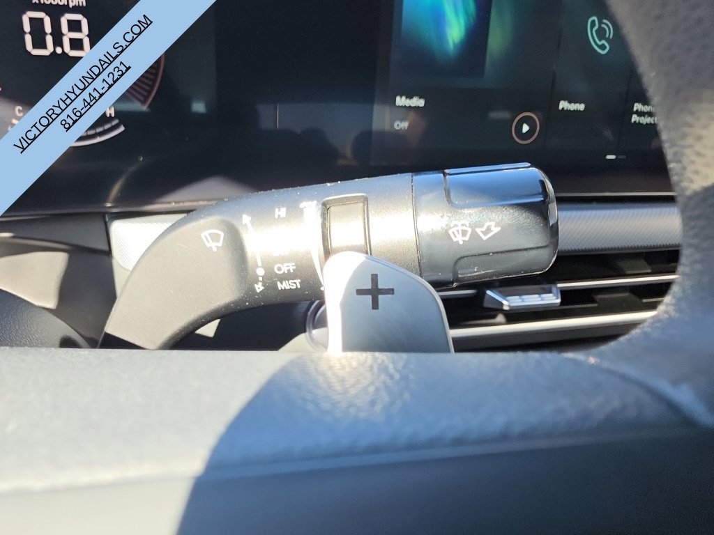 Used 2025 Hyundai Sonata SEL FWD image 24