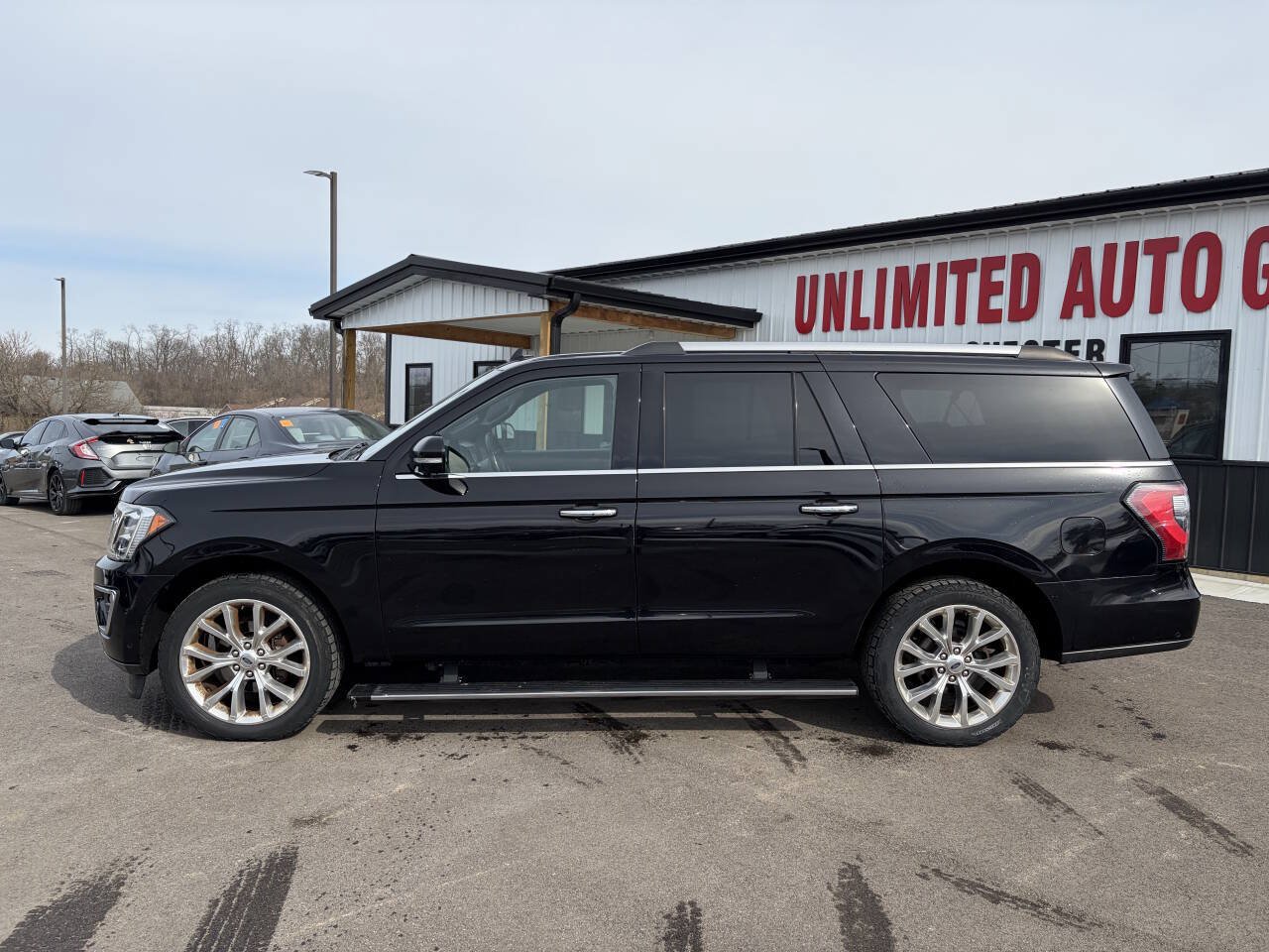 Used 2019 Ford Expedition Max Limited w/ Equipment Group 302A AWD/4WD image 11