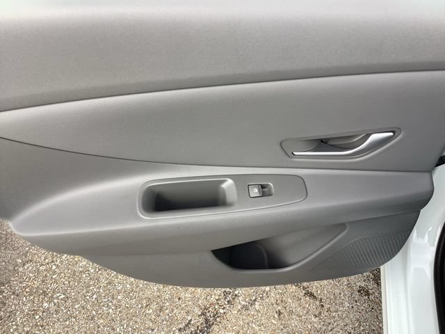 New 2026 Hyundai Elantra SEL Sport Premium FWD image 12