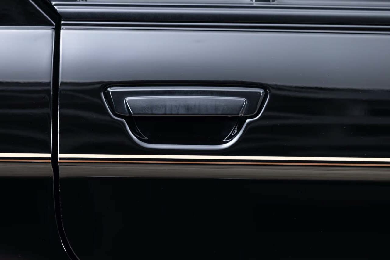 Used 1988 BMW M5 RWD image 29