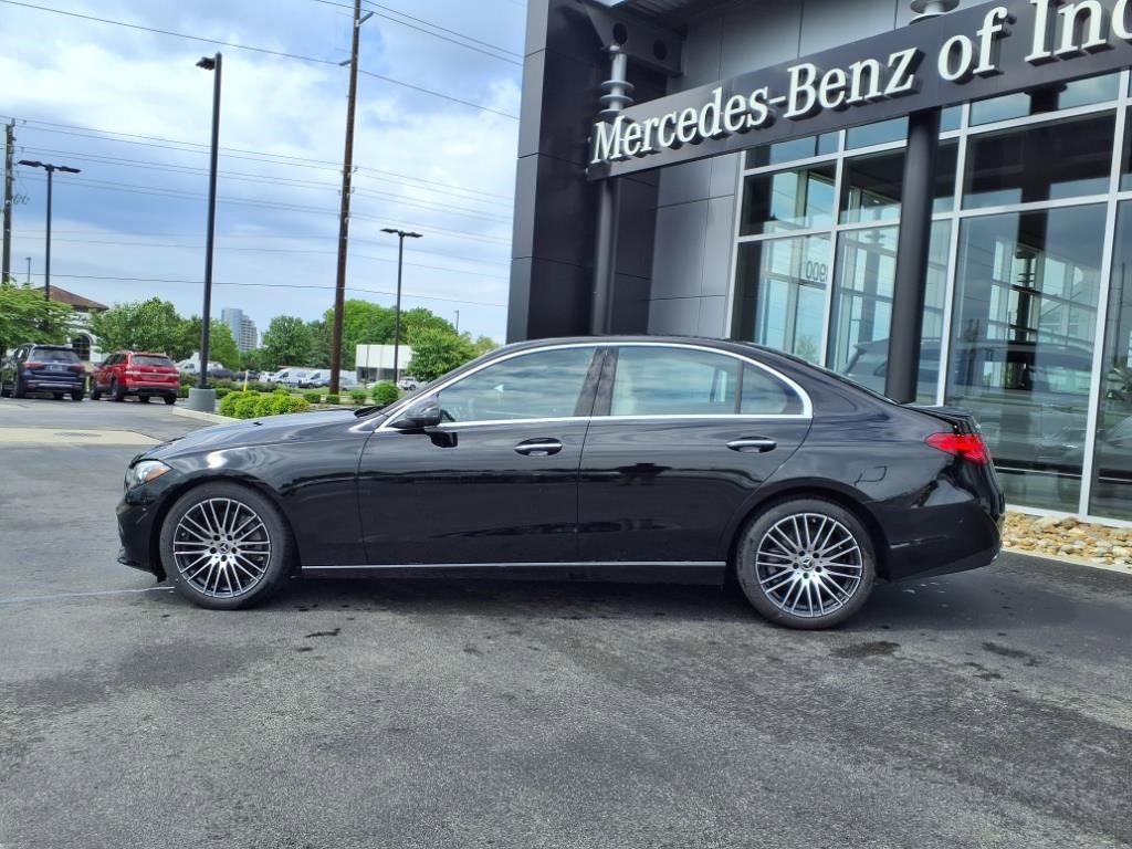 New 2025 Mercedes-Benz C 300 4MATIC Sedan image 3
