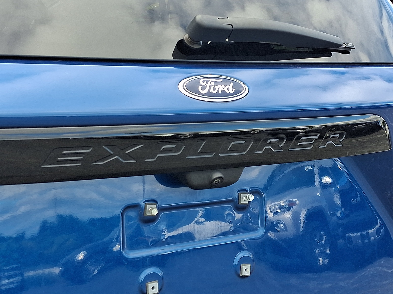 Used 2023 Ford Explorer ST w/ Equipment Group 401A AWD/4WD image 36