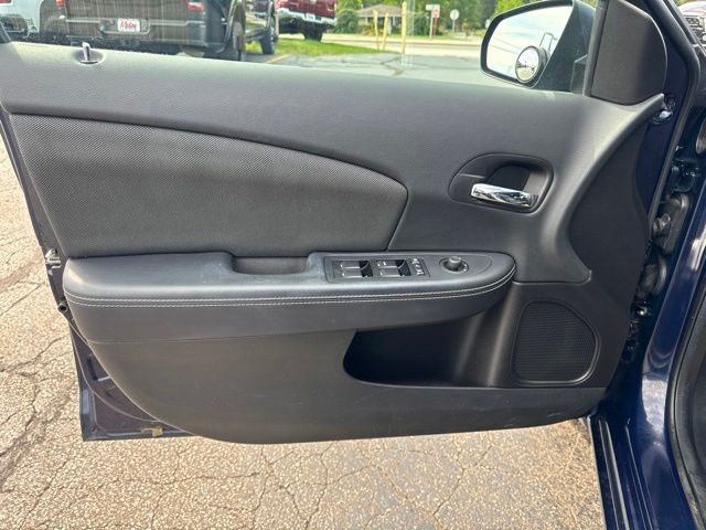 Used 2014 Dodge Avenger SE FWD image 8